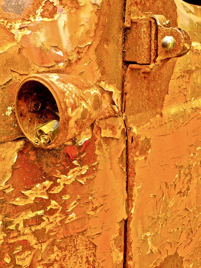Rusted Car 2