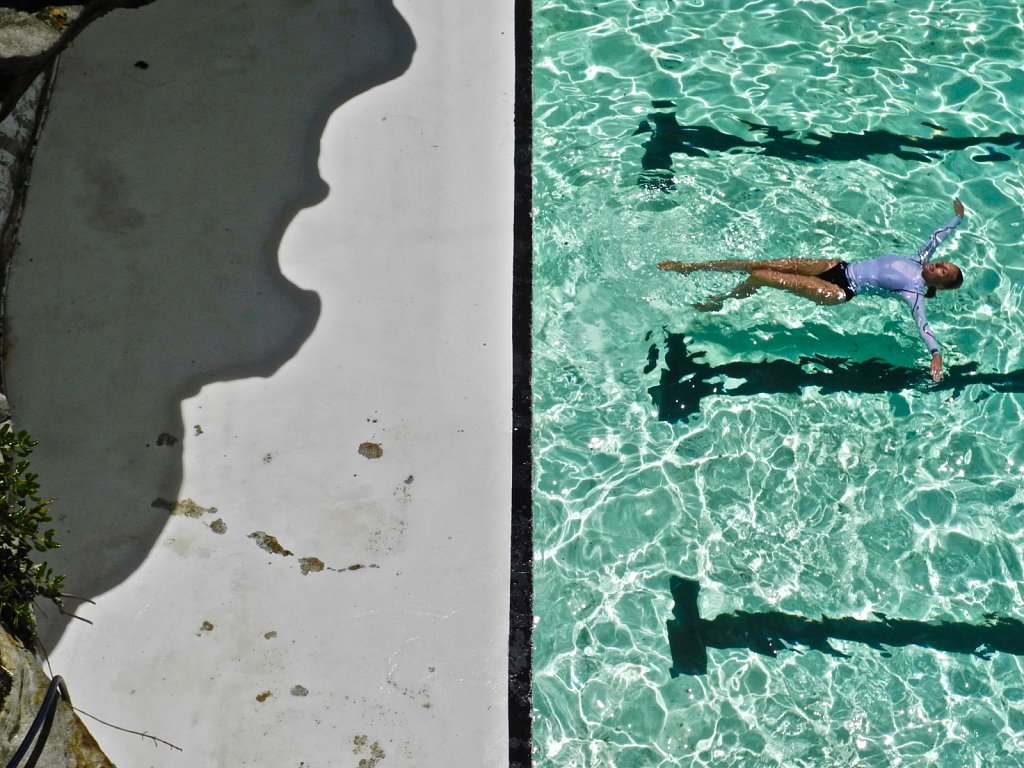 Pool Floatin' Rest