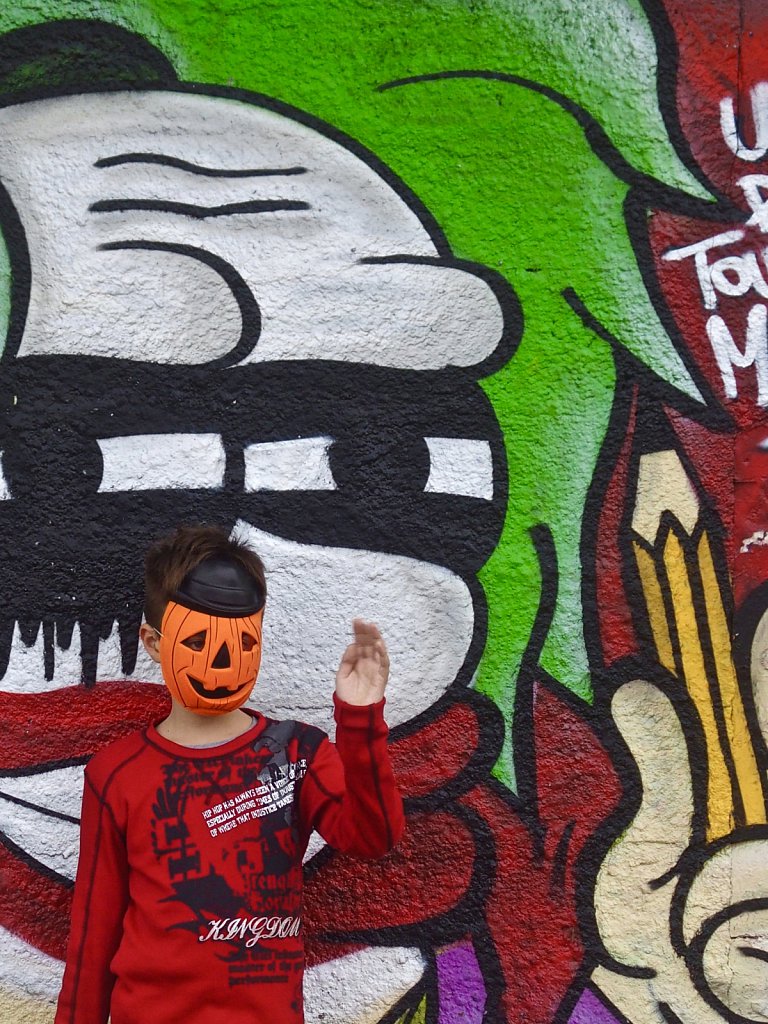 Hello Hallow' !